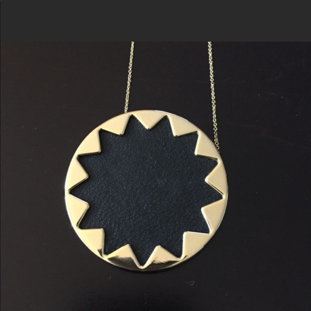 House of Harlow 1960 necklace